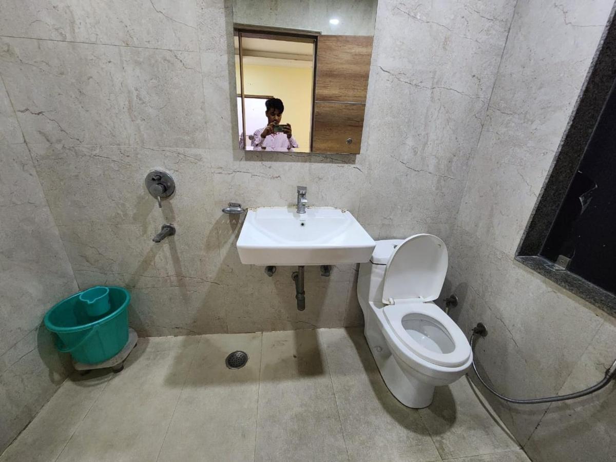 Hotel Ivy Plaza Luxury Neu-Delhi Exterior foto