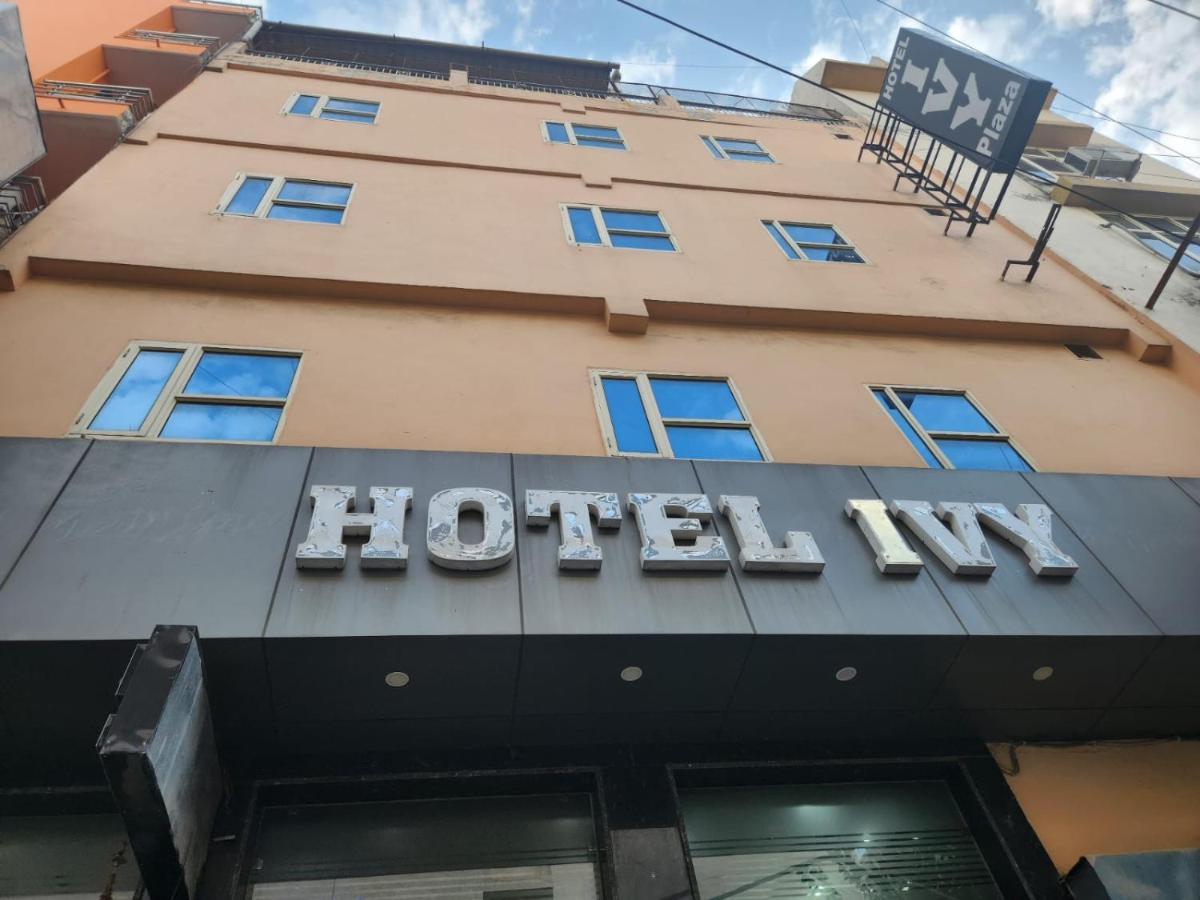 Hotel Ivy Plaza Luxury Neu-Delhi Exterior foto